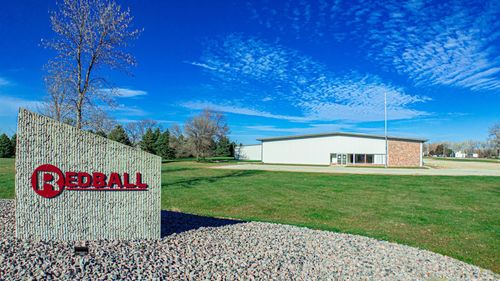 140 30th Ave Se, Benson, MN, 56215-1378 | Card Image