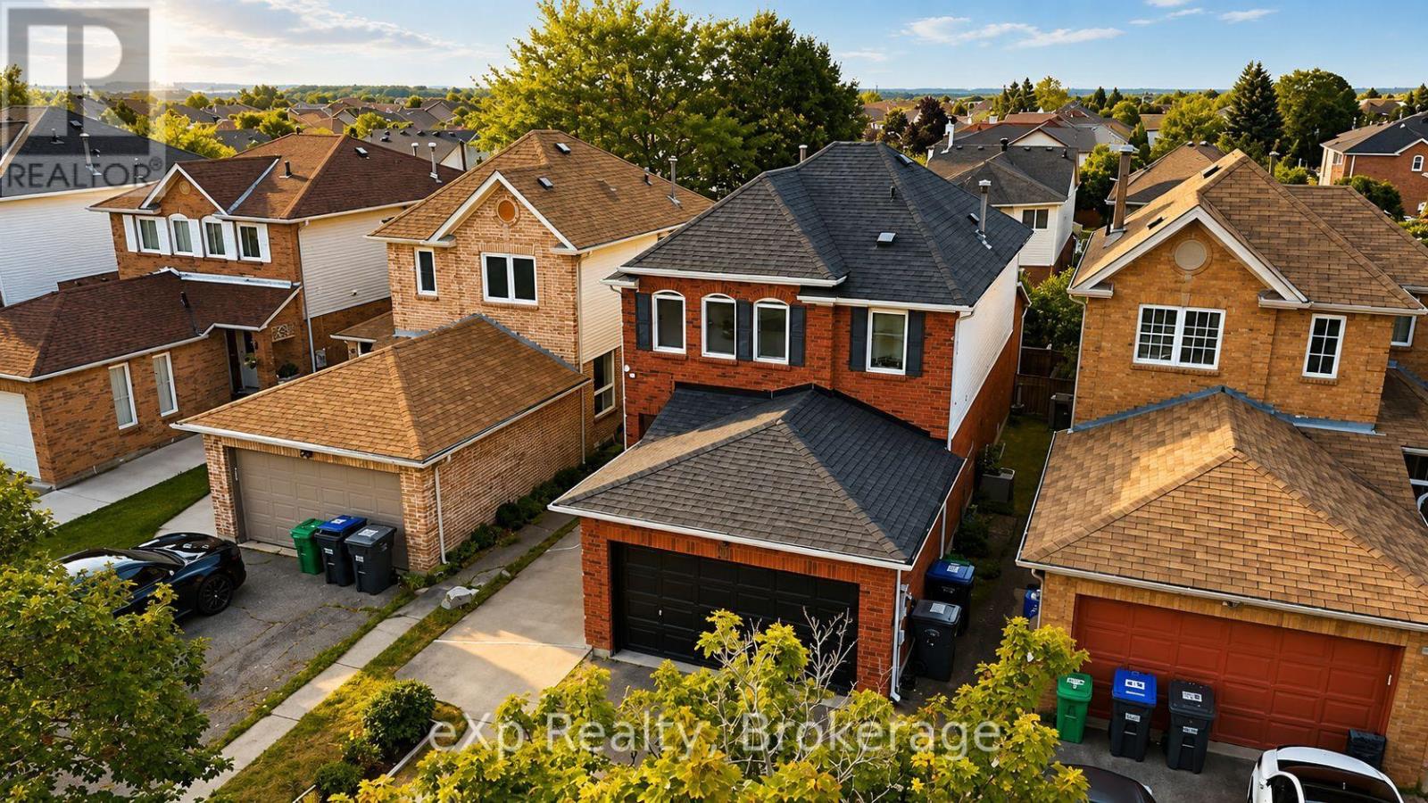Residential in Brampton (Fletcher's West) 4