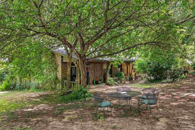 6640 Frank Reeder Rd, House other with 3 bedrooms, 2 bathrooms and 1 parking in Pensacola FL | Image 39
