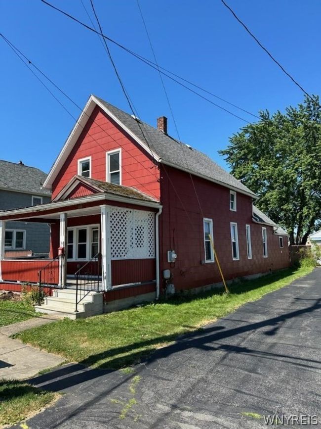 108 Halstead Avenue, House other with 3 bedrooms, 1 bathrooms and null parking in Cheektowaga NY | Image 2