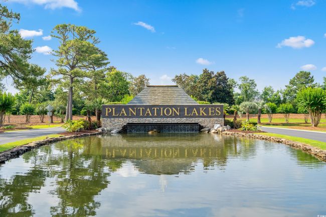Community / neighborhood sign with a water view | Image 40
