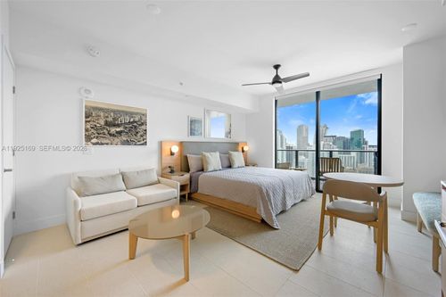 unit-3810-159 Ne 6th St, Miami, FL, 33132-2195 | Card Image