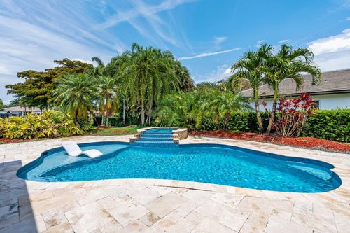 10251 N Lake Vista Cir, Davie, FL, 33328-1103 | Card Image
