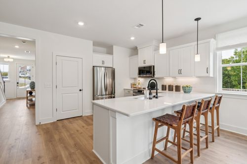 134 Valentine Aly, Nashville, TN, 37218-3059 | Card Image