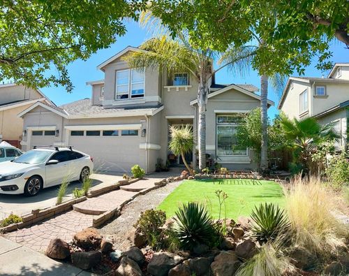 310 Bosque St, Gilroy, CA, 95020-2704 | Card Image