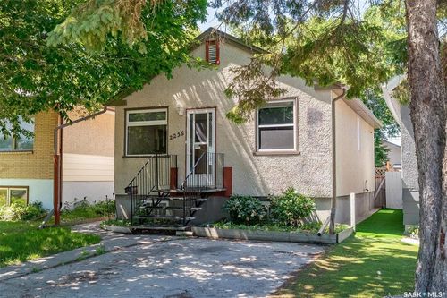 2236 Mackay St, Regina, SK, S4N2S8 | Card Image