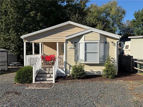 104 Hummingbird Cir, New London, NC, 28127 | Card Image