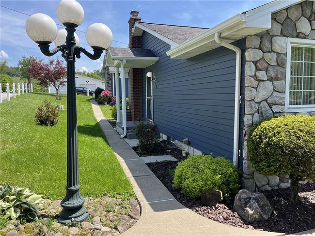 100 Rohaley Ln, House other with 2 bedrooms, 2 bathrooms and 2 parking in Smock PA | Image 24