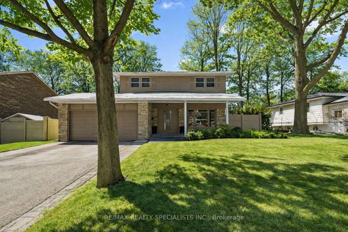 3314 Grassfire Cres, Mississauga, ON, L4Y3K1 | Card Image