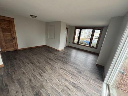 216 5th Ave S, South Saint Paul, MN, 55075-2334 | Card Image