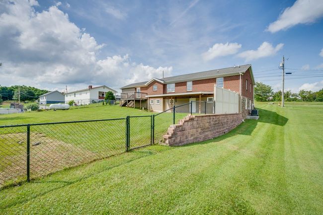 34304 Stagecoach Rd, House other with 3 bedrooms, 3 bathrooms and 1 parking in Glade Spring VA | Image 35