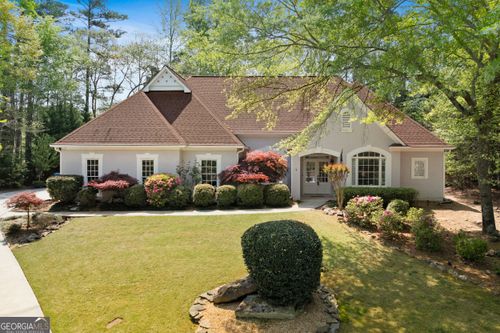 735 Mill Cir, Johns Creek, GA, 30022-5549 | Card Image