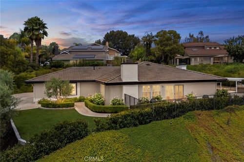 5540 Via Ontiveros, Yorba Linda, CA, 92887 | Card Image