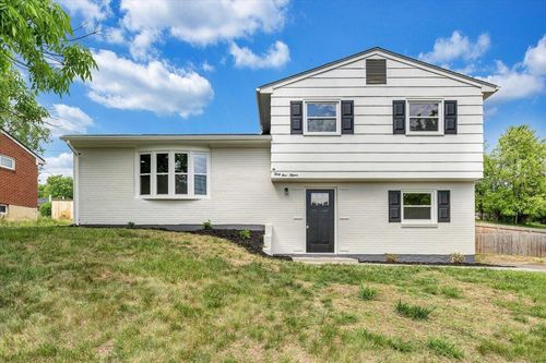 3915 Wilmont Ave Nw, Roanoke, VA, 24017-4823 | Card Image