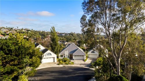 18-152 Avenida Mateo, San Clemente, CA, 92672 | Card Image