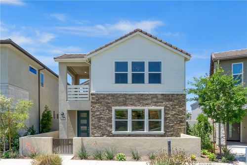 156 Chorus, Irvine, CA, 92618 | Card Image