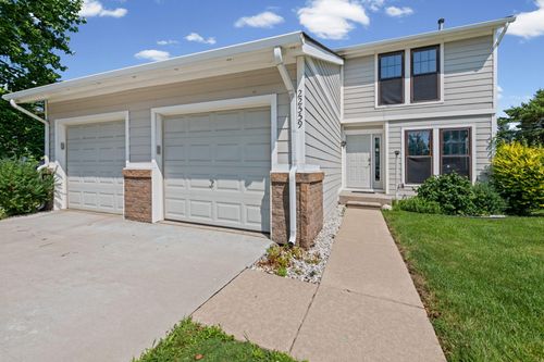 22559 Cranbrooke Dr, Novi, MI, 48375-4503 | Card Image