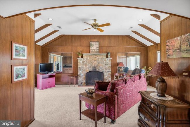 8371 Langhorne Rd, Home with 3 bedrooms, 3 bathrooms and null parking in Scottsville VA | Image 22
