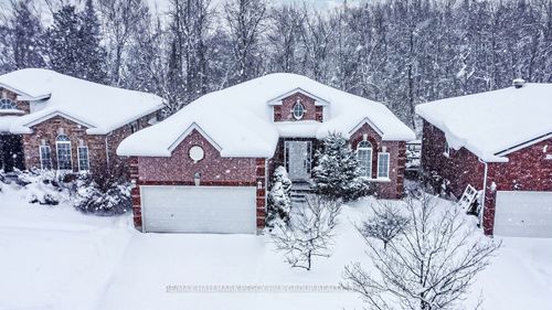 81 Sproule Dr, Barrie, ON, L4N0X5 | Card Image