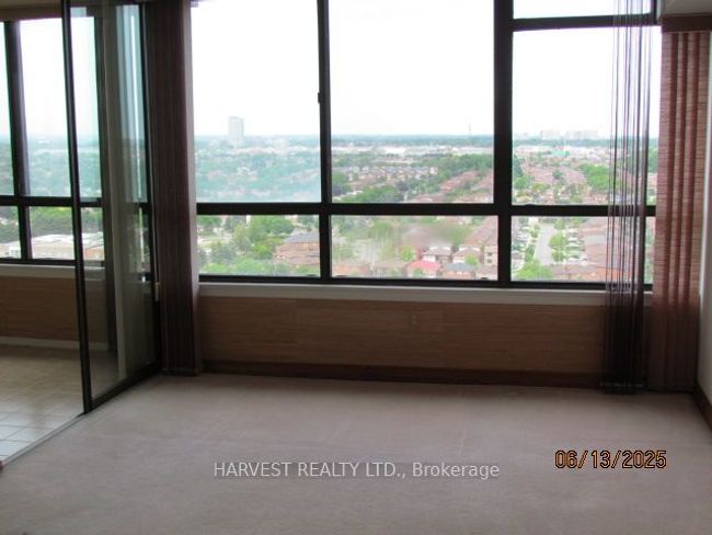 2102 - 255 Bamburgh Cir, Condo with 2 bedrooms, 2 bathrooms and 2 parking in Scarborough ON | Image 26
