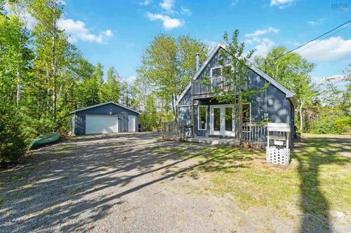 595 Pioneer Dr, Vaughan, NS, B0N2T0 | Card Image