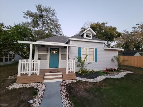 5548 11th St, Zephyrhills, FL, 33542-4212 | Card Image