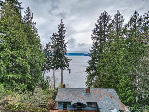 7418 Nw Ioka Dr, Silverdale, WA, 98383-9332 | Card Image