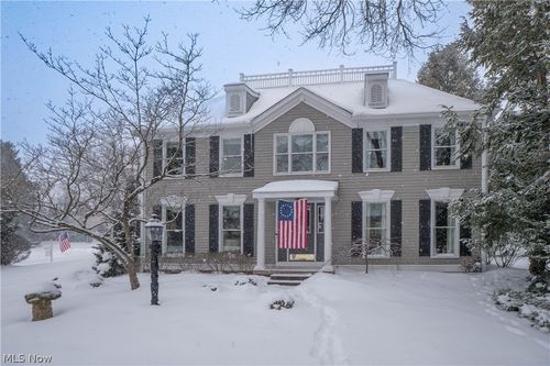 2466 Mohler Dr Nw, North Canton, OH, 44720-5795 | Card Image