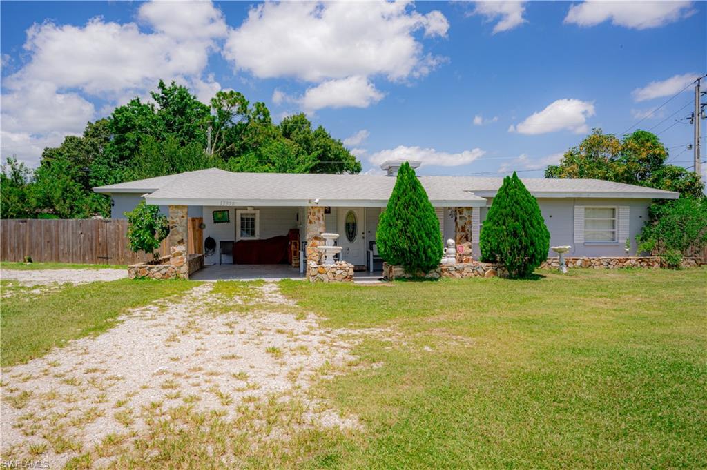 Residential in FORT MYERS 3
