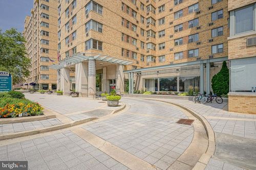 apt-425-2601 Pennsylvania Ave, PHILADELPHIA, PA, 19130-2325 | Card Image