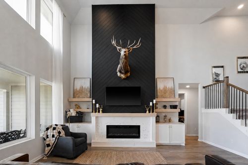 311 Bear Oak St, Hutto, TX, 78634-2548 | Card Image