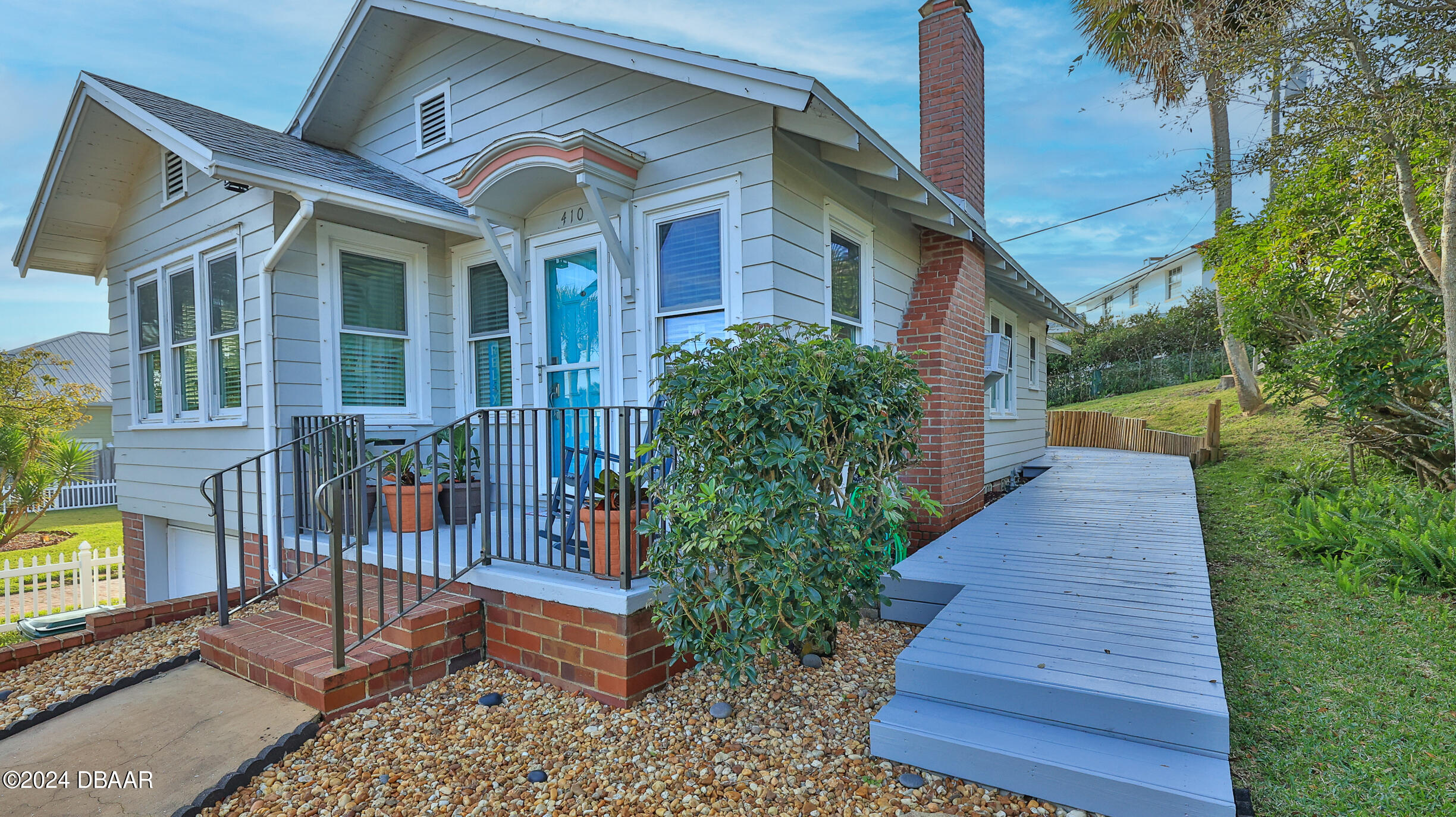 Poinsettia Rd, Daytona Beach, FL 32118