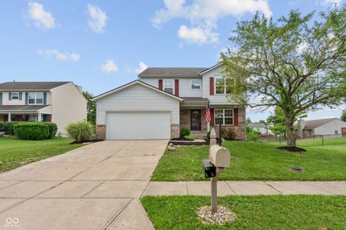 10711 Regis Ct, Indianapolis, IN, 46239-8827 | Card Image