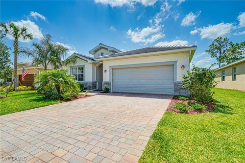 3250 Weston Manor Dr, ALVA, FL, 33920-4745 | Card Image