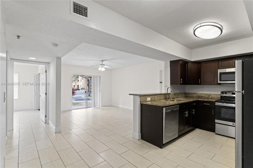 apt-903-5570 Nw 61st St, Coconut Creek, FL, 33073-2530 | Card Image