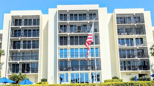 b504-3240 Gulf Of Mexico Dr, LONGBOAT KEY, FL, 34228-2839 | Card Image