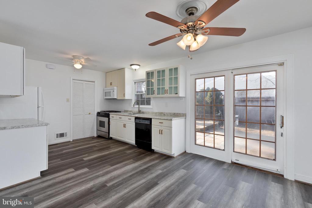 Residential Lease in CHANTILLY 5