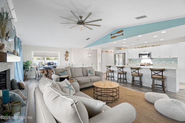 715 S Central Ave, House other with 4 bedrooms, 3 bathrooms and null parking in Flagler Beach FL | Image 9