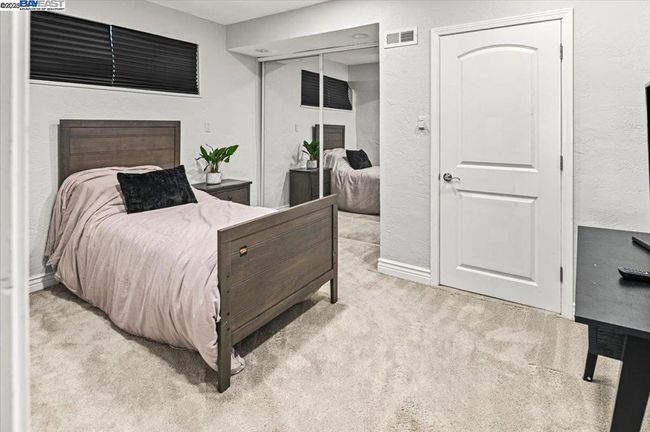 17860 Almond Rd, House other with 5 bedrooms, 4 bathrooms and 4 parking in Castro Valley CA | Image 41