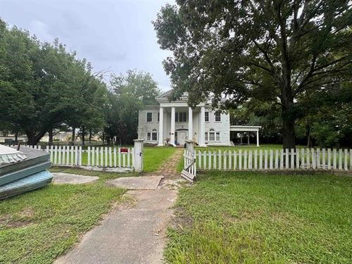 1792 Broadway St, Beaumont, TX, 77701-1935 | Card Image