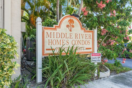 apt-204-2918 Ne 8th Ter, Wilton Manors, FL, 33334-2679 | Card Image