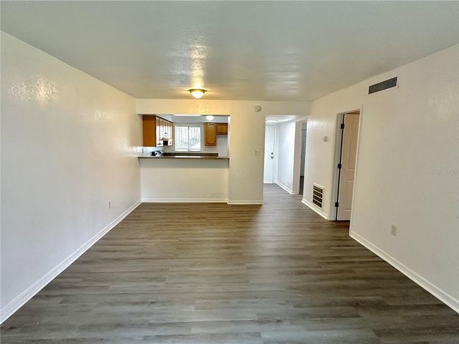 101 - 101 Scottsdale Sq, Condo with 2 bedrooms, 2 bathrooms and null parking in WINTER PARK FL | Image 5