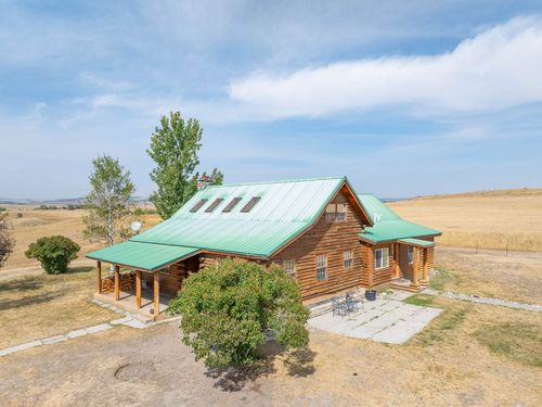 2 Trees Rd, Reed Point, MT, 59069-7963 | Card Image
