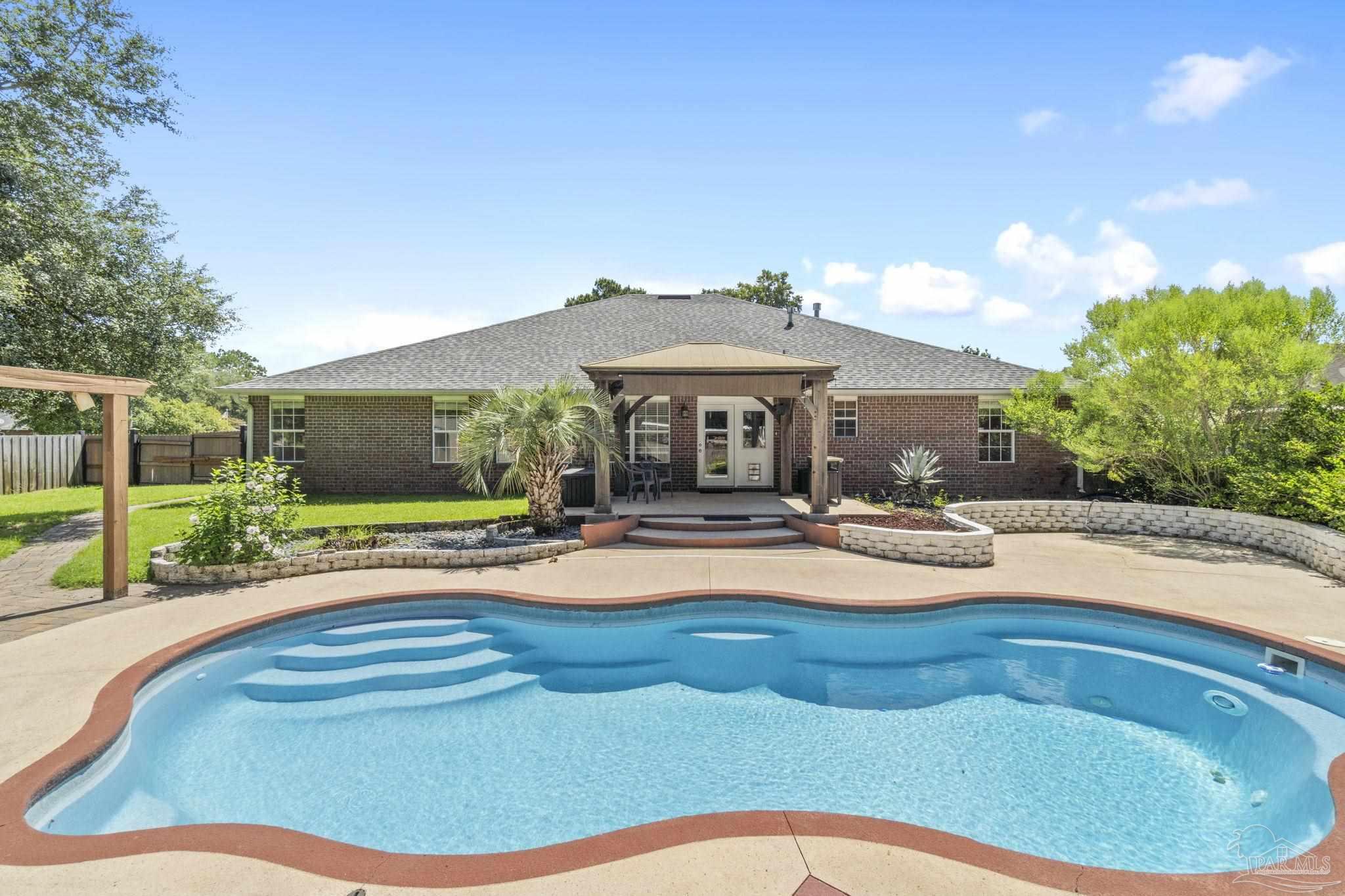 Gardenbrook Blvd, Milton, FL 32570