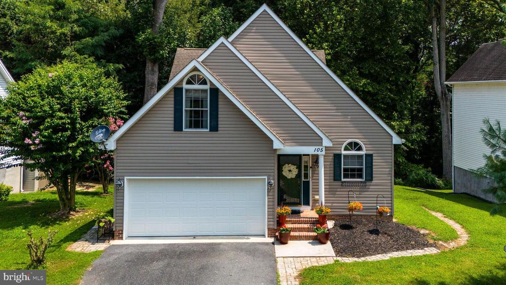 Emily Dr, Salisbury, MD 21804