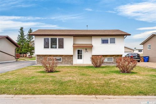 2105 100a Street, Tisdale, SK, S0E1T0 | Card Image