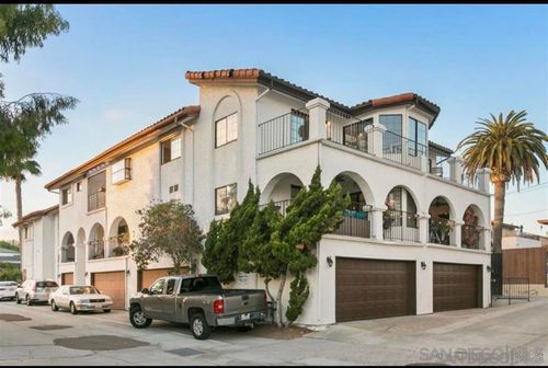 4-703 Agate St, San Diego, CA, 92109-1000 | Card Image