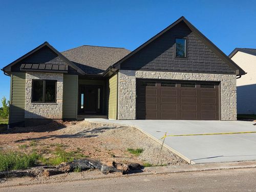 1823 Bobby Jones Drive, LEDGEVIEW, WI, 54115 | Card Image