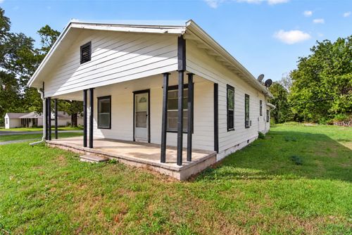 116 S Elliott Street, Pryor, OK, 74361 | Card Image