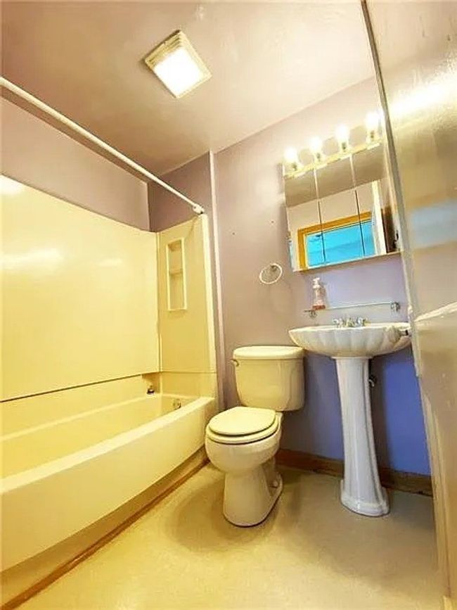 244 - 242 Shaler St, Townhouse with 6 bedrooms, 3 bathrooms and null parking in Mt Washington PA | Image 21